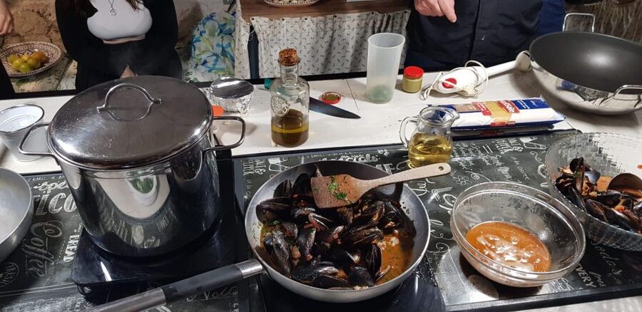 Palermo: Sicilian Cuisine Social Cooking Class & Dinner - Getting to the home near Palermo