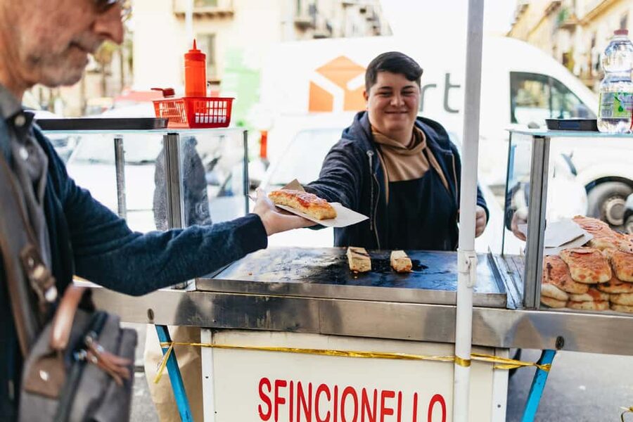 Palermo: Street Food and History Walking Tour - What the guide adds to the experience