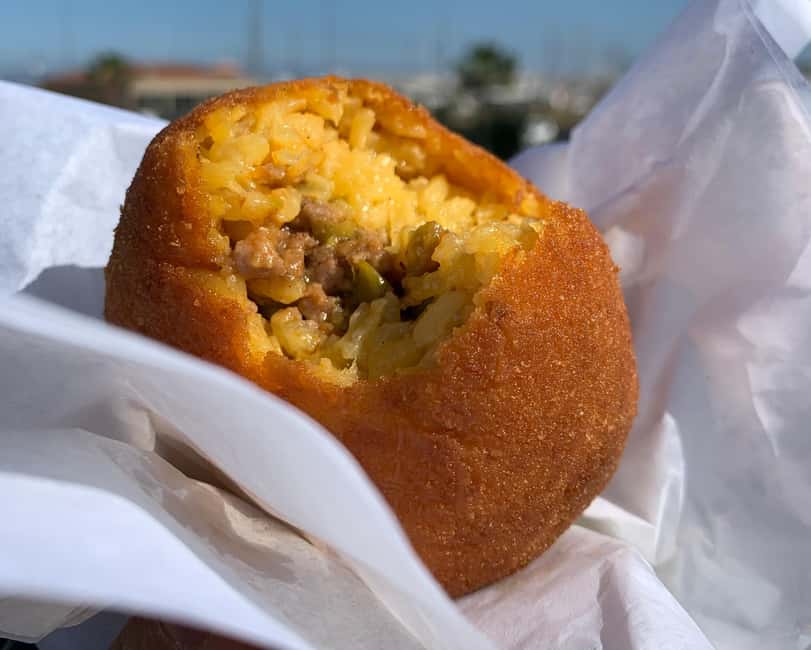 Palermo: Street Food and Local Market Tasting Tour - The arancina stop and Palermo’s signature bite