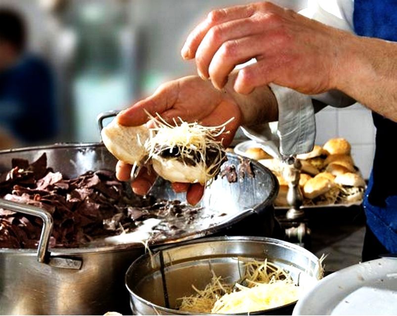 Palermo: Street Food Tour in Ballarò and Vucciria Markets - Practical details before you book