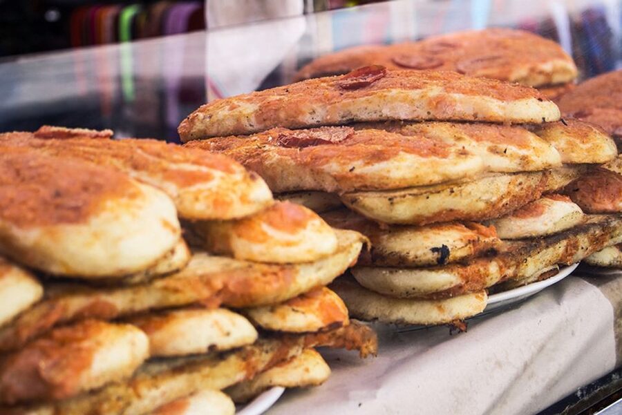 Palermo: Street Food Tour in Ballarò and Vucciria Markets - Vucciria and the city’s food traditions