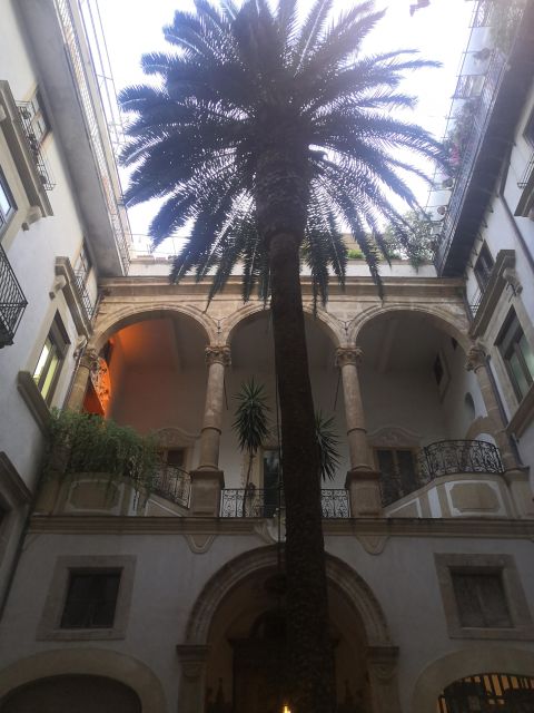 Palermo: Street Food Walking Tour at Sunset - The first bites: granita, sfincione, and panelle
