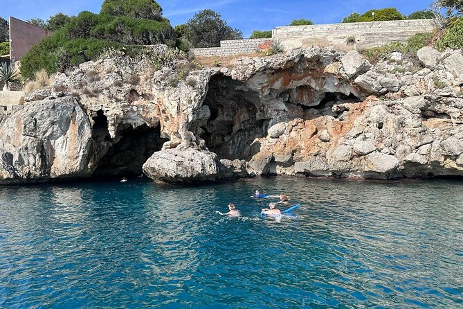 Palermo Sunrise Boat Tour with Palermo Experiences - A relaxed boat ride with a personal touch