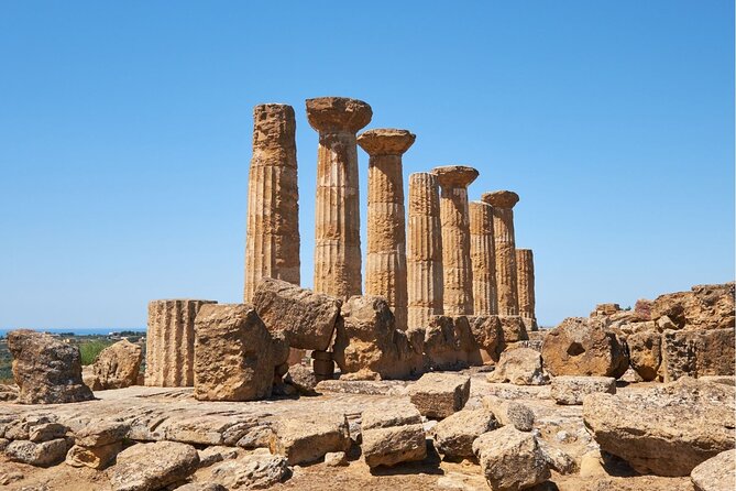Palermo to Siracusa: stop at Valley of Temples & Roman Villa - Comfort, luggage, and the daily rhythm