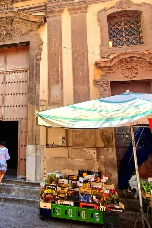 Palermo, tour tra monumenti unici e mercati colorati - Capo market and the taste of Palermo