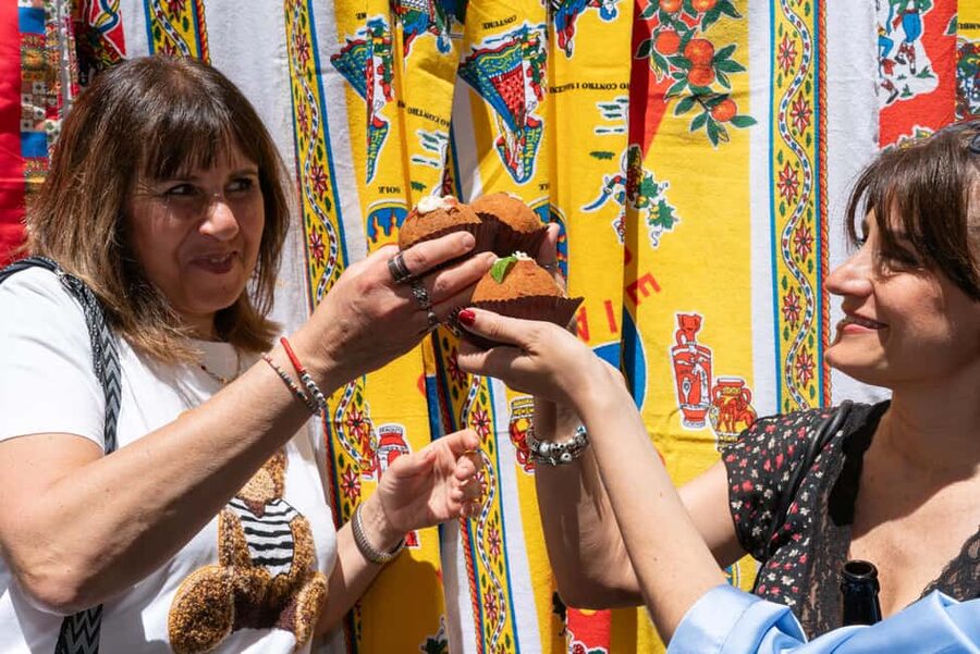 Palermo: Traditional Full Meal Food Tour with a Local - Practical timing and booking advice