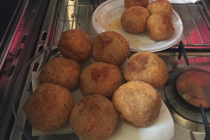 Palermo Walking Tour and Street Food - Via Beati Paoli and Palermo’s darker stories