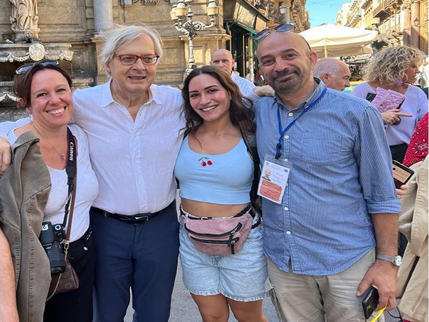 Palermo: Walking Tour of Historic Markets and Monuments - The Italian-Only Question