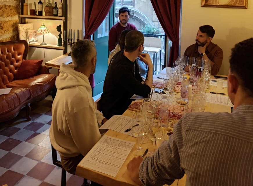 Palermo: Wine Tasting with Sicilian Tapas - How the two-hour session unfolds