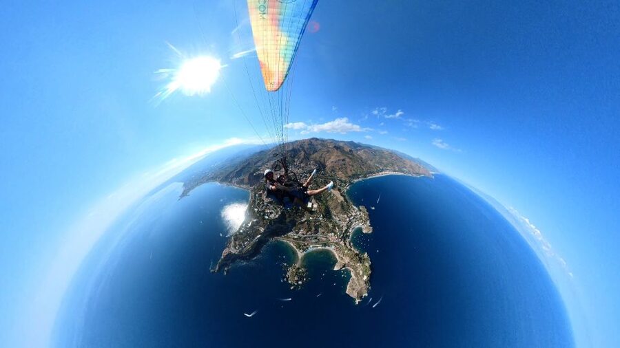 Paragliding Tandem Taormina + Video/Foto e GoPro + Acrobazia - Why Taormina looks different from the air