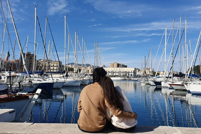 Photoshoot Experience in Palermo - La Cala brings the walk toward the water