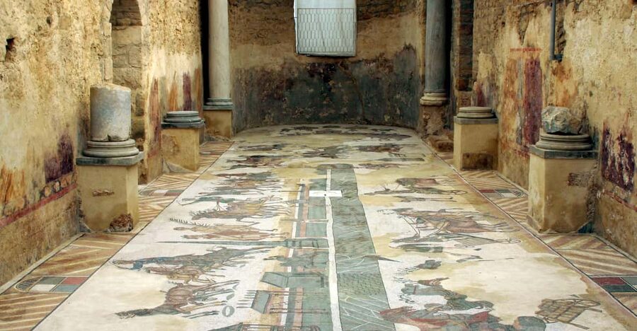 Piazza Armerina: Private Villa Romana del Casale Guided Tour - Key points to know before you book