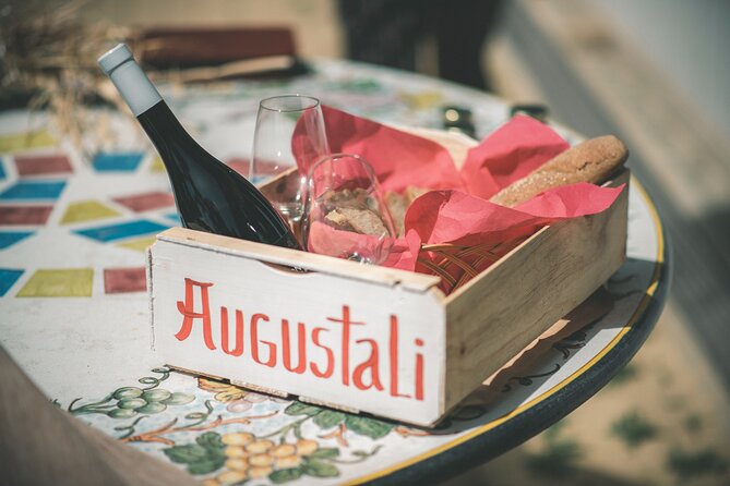 Picnic on the lawn -aromatic garden and winery - Why the small group matters