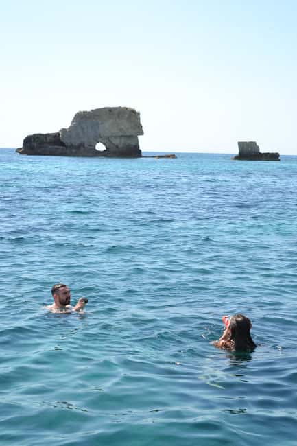 Pillirina, Ortigia, Sea caves: Boat Tour and Snorkeling - The port departure and the first views of Ortigia