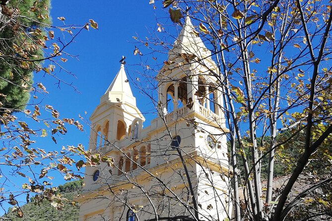 Private and guided tour of Salina: Discovering the Green Island - Valdichiesa, Malvasia, and the caper fields