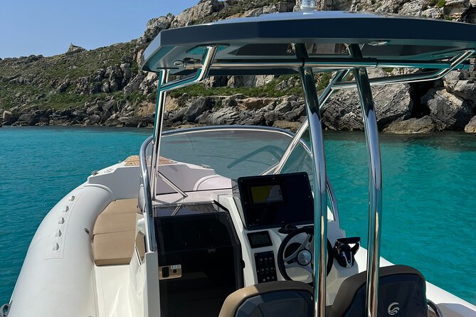 Private charter Egadi Islands - Swimming coves, sea caves, and clear water