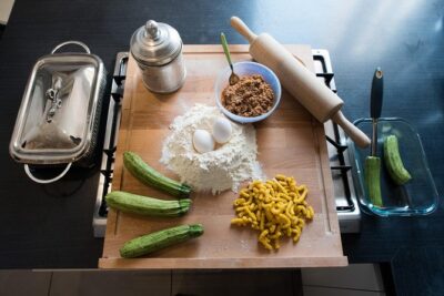 Private cooking class with lunch or dinner in Cefalù