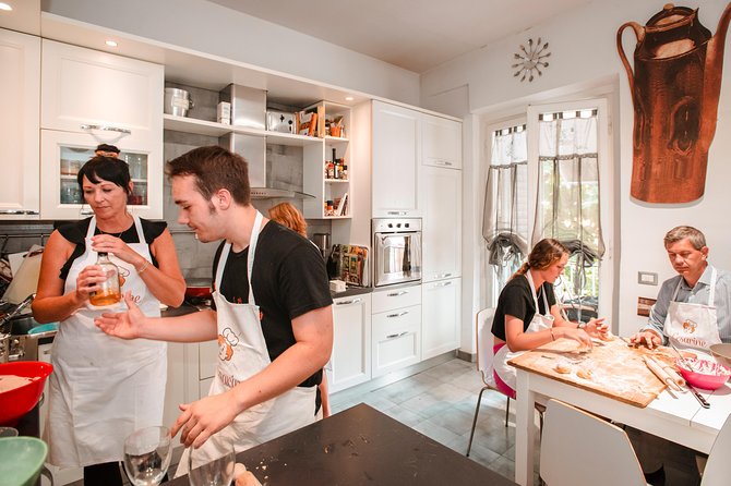 Private cooking class with lunch or dinner in Cefalù - Is $174.03 a fair price?