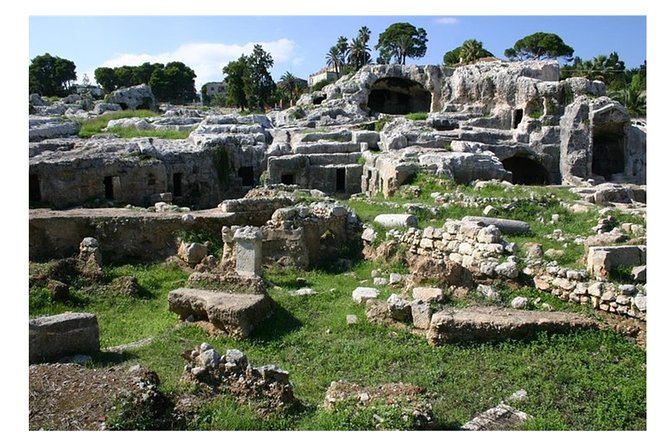Private Day Tour to Syracuse and Noto - Walking through the Greek Theater and Neapolis ruins