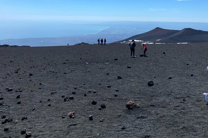 Private excursion on the volcano Etna - What the private price means for your group