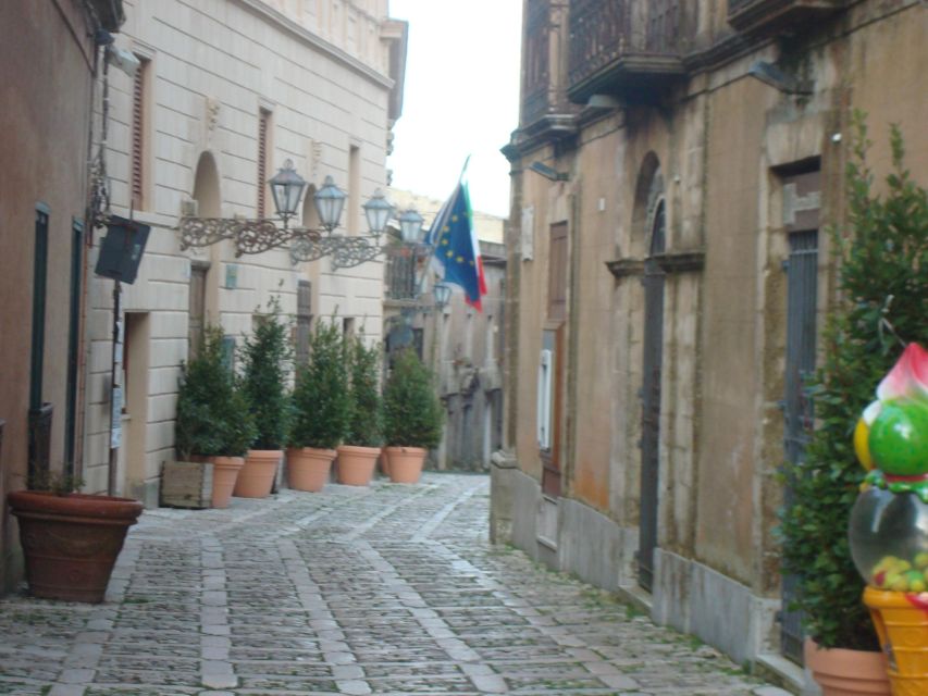 Private Monreale Cathedral and Cloister, Ceramic Lab tour - Should you book the Monreale and ceramics tour?