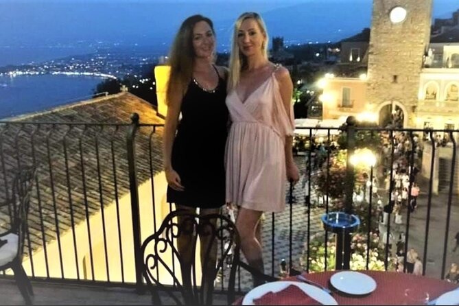 Private Taormina Sunset walking Tour with Aperitif - Finishing with a Sicilian drink and light snacks