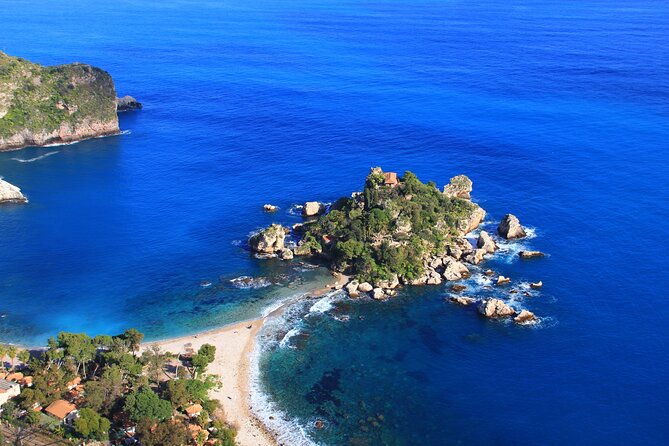 Private Taormina White Lotus luxury experience - Porta Catania opens the old town