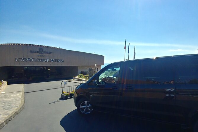 Private TAXI from CATANIA (wherever) to TAORMINA (or viceversa) - A friendly service with useful human help
