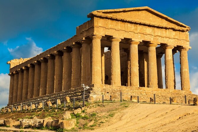 Private Tour Agrigento and Villa Romana del Casale - Walking through the Valley of the Temples
