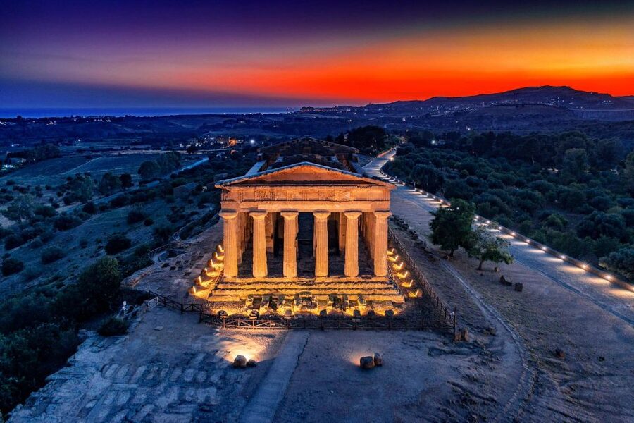 Private Tour : Agrigento & Scala dei Turchi - Leaving Palermo in a private minivan
