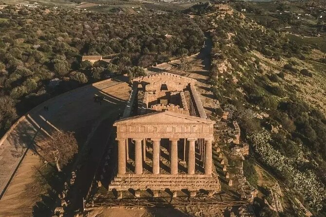 Private Tour Agrigento Valley of the Temples Park and Scala Dei Turchi - Lunch between the temples and the cliffs