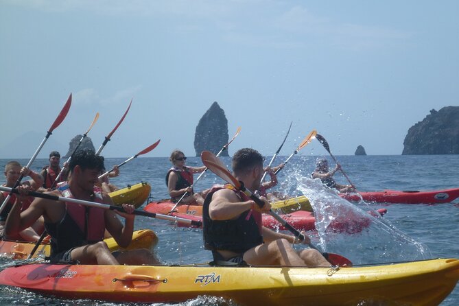 Private Tour explore Vulcano Island by Kayak & Coasteering - Passing the bubbling fumaroles on the return