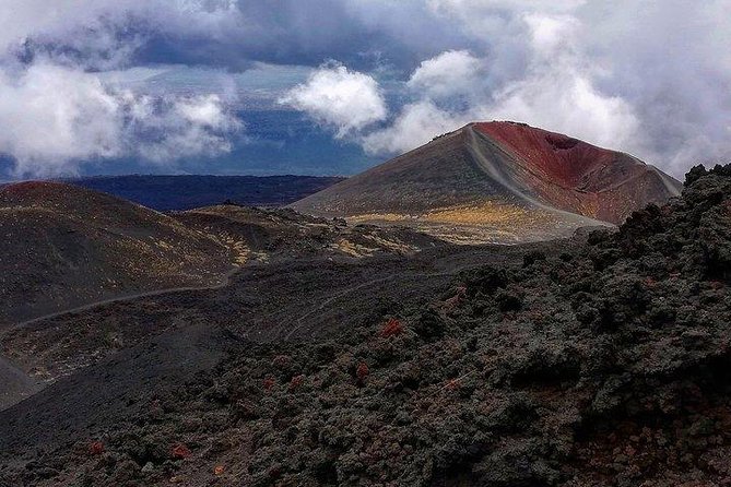 Private Tour Mt. Etna from Taormina - Guides who turn geology into a real conversation
