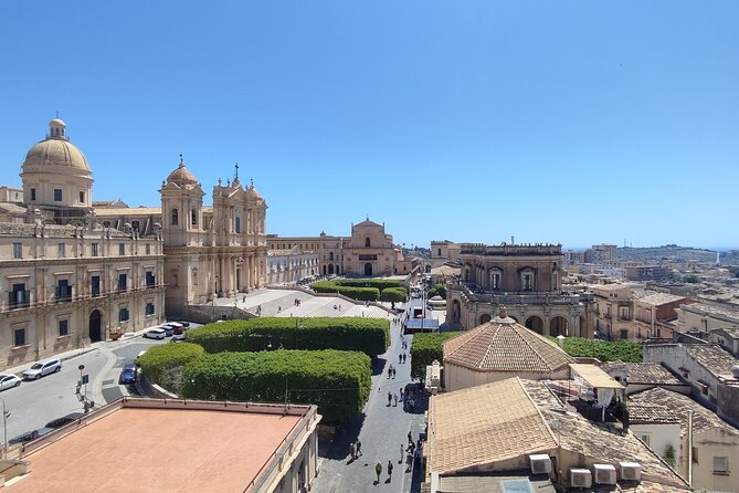 Private Tour of Syracuse, Ortigia and Noto - What the driver adds to the day