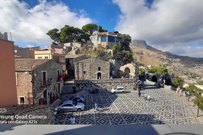Private tour of Taormina, Castelmola, Isola bella for small groups - What the private format really gives you