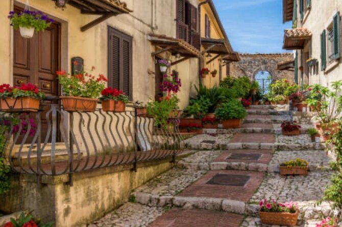 Private tour of Taormina, Castelmola, Isola bella for small groups - Who will get the most from this tour