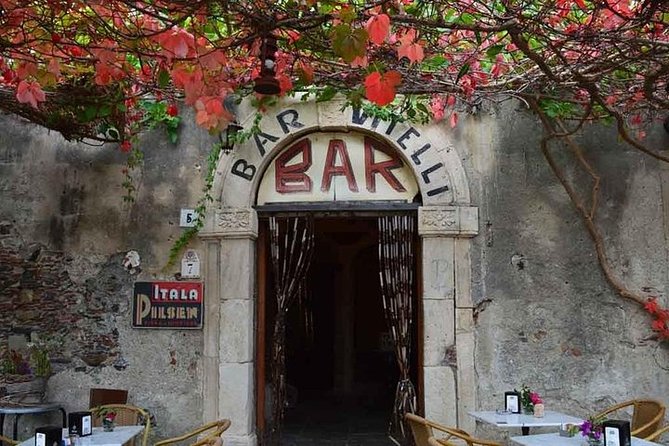 Private Tour The Godfather in Savoca and Forza D'Agro - Bar Vitelli: the essential Godfather stop