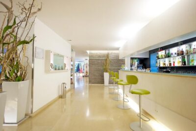 Private transfer from Palermo airport to Mercure Palermo Centro or vice versa
