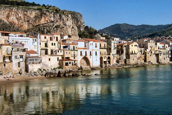 Private Transfer from Palermo Airport to Your Hotel in Cefalu - Leaving Palermo Airport without the usual fuss