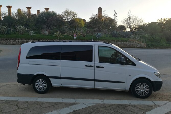 Private Transfert from and to Catania Airport - Why a private Catania transfer can make sense
