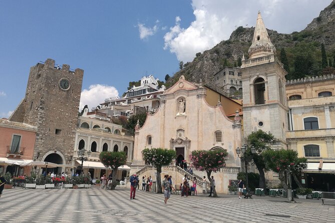 Private Transfert from and to Catania Airport - Is $78.10 good value?