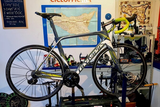 Rent a Carbon or Aluminum Road Bike in Sicily - Why this rental works better than a basic city bike