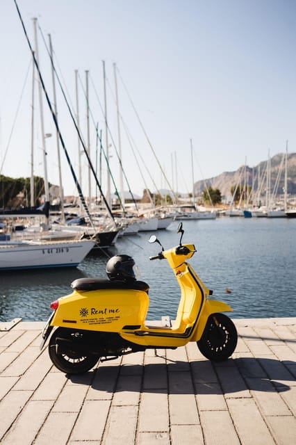 Rent beautiful iconic scooters and discover Sicily. - The Freedom of a Self-Guided Ride