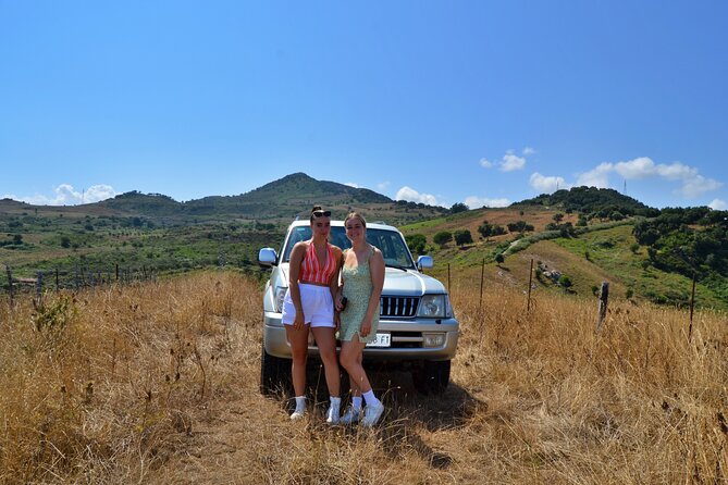 Safari Jeep Wild Adventure - What the reviews tell you about the guide