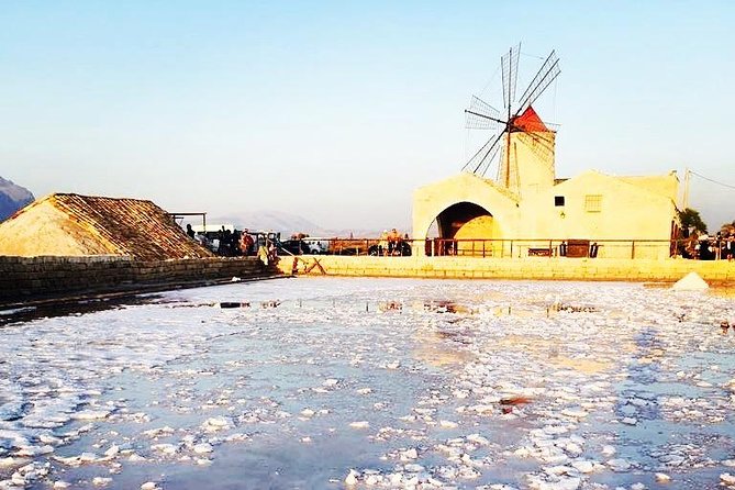 SALT TOUR-all inclusive: salt tour: Trapani, Paceco, Nubia - Maria Stella and Trapani’s oldest mill