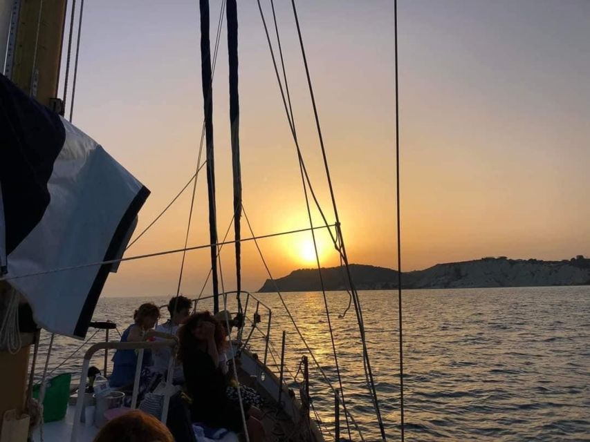 San Leone, Scala dei turchi: private aperitif on boat tour - Sicilian food, drinks, and the aperitif