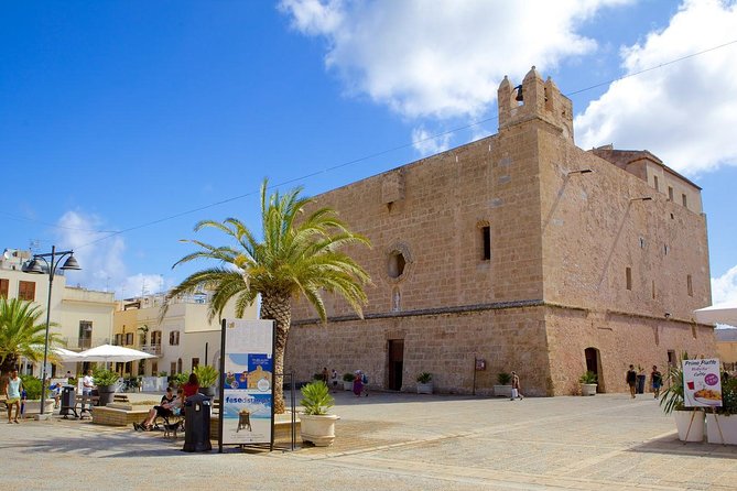 San Vito Lo Capo Beach Full Day Private Shore Trip From Palermo - Is $397.58 per person fair?