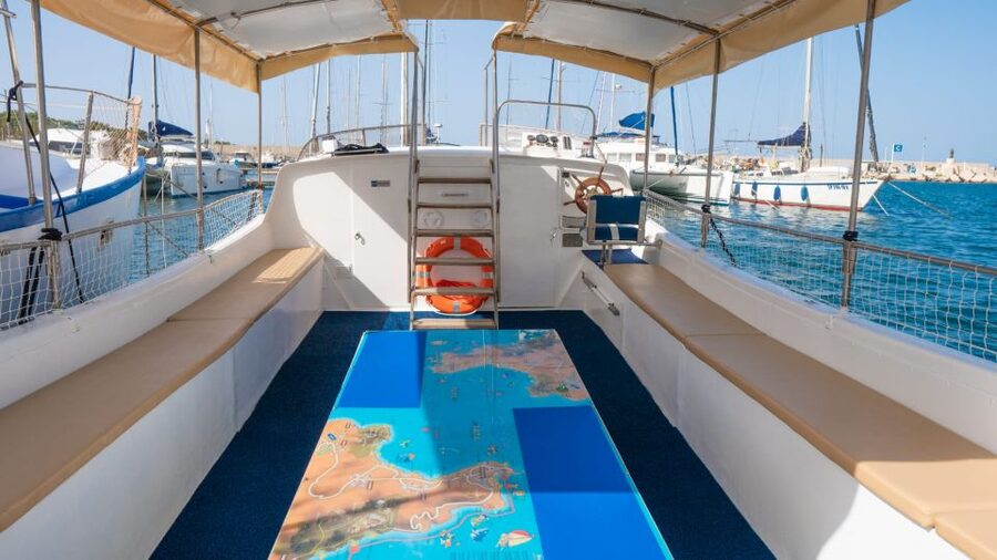 San Vito Lo Capo: Boat Trip with 3 Swimming Stops and Snacks - Homemade food, sweets, and Sicilian wine