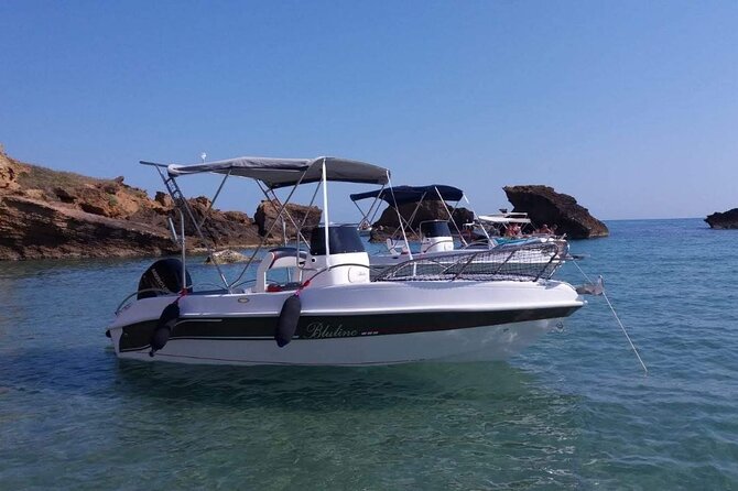 Scala dei Turchi in 3.5 hours, boat tour with stops for swimming - Why the Scala dei Turchi looks best from a boat