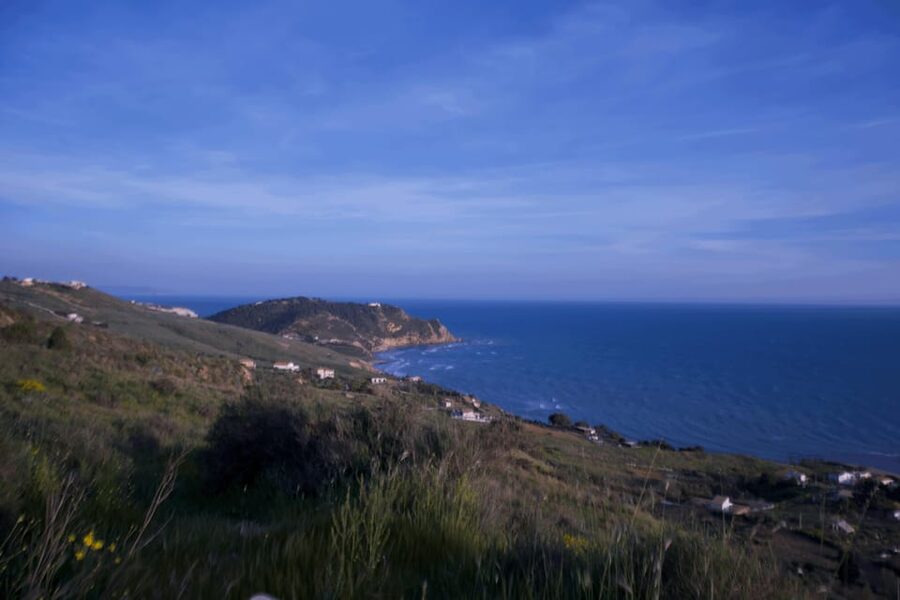 Scala dei Turchi: Tour of Beautiful Beaches with Aperitif - Giallonardo: A Quieter First Stop